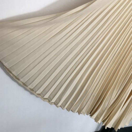 2024SS Long Skirt FENDI Featured Tops This Spring/Summer 2024SS Long Skirt FENDI Featured Tops This Spring/Summer