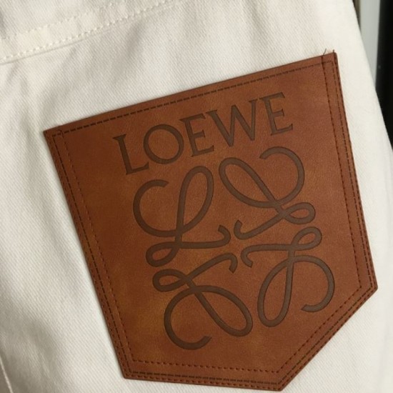 2024SS Denim Skirt LOEWE Makes a statement every season 2024SS Denim Skirt LOEWE Makes a statement every season
