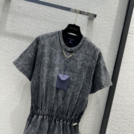 2024SS Dress LOUIS VUITTON Summer Recommended New Items 2024SS Dress LOUIS VUITTON Summer Recommended New Items