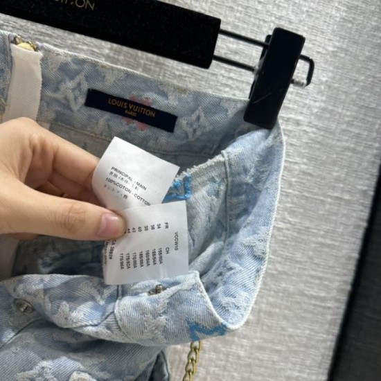 2024SS Denim Skirt LOUIS VUITTON Louis Vuitton Special Price New Limited Edition 2024SS Denim Skirt LOUIS VUITTON Louis Vuitton Special Price New Limited Edition