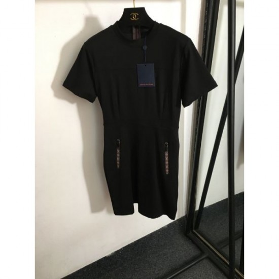 2024SS Dress LOUIS VUITTON Louis Vuitton classic popular latest item 2024SS Dress LOUIS VUITTON Louis Vuitton classic popular latest item