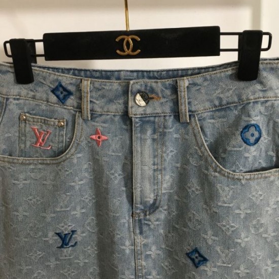 2024SS Denim Skirt LOUIS VUITTON Very trendy 2024SS Denim Skirt LOUIS VUITTON Very trendy