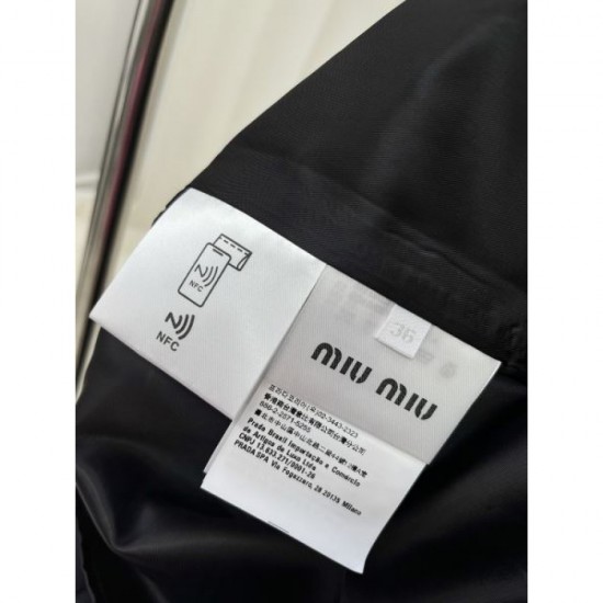 2024SS One Piece MIU MIU Favorite Elegant 2024SS One Piece MIU MIU Favorite Elegant