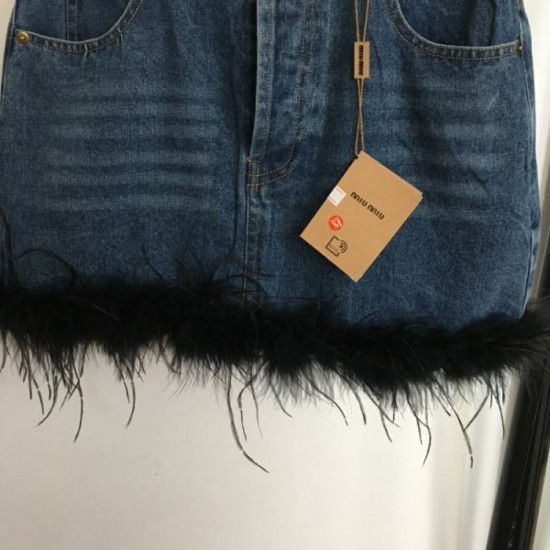 2024SS Denim Skirt MIU MIU Used by many celebrities 2024SS Denim Skirt MIU MIU Used by many celebrities