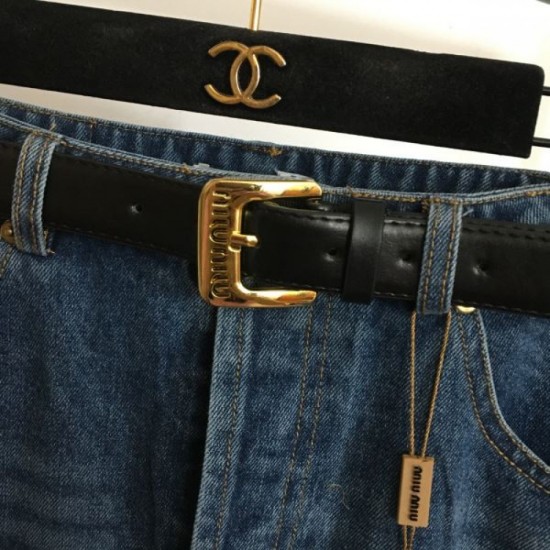 2024SS Denim Skirt MIU MIU Used by many celebrities 2024SS Denim Skirt MIU MIU Used by many celebrities