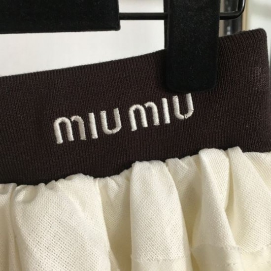 2024SS Skirt MIU MIU Neat feeling 2024SS Skirt MIU MIU Neat feeling