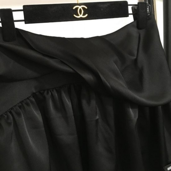 2024SS Skirt MIU MIU Unprecedented at VIP Sale 2024SS Skirt MIU MIU Unprecedented at VIP Sale