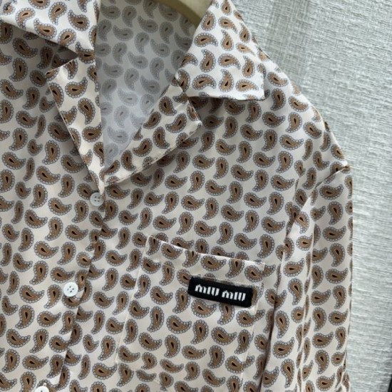 2024SS Top and Bottom Set MIU MIU Bestseller 2024SS Top and Bottom Set MIU MIU Bestseller
