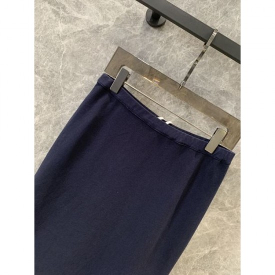 2024SS long skirt MIU MIU Miu Miu looks cool and stylish 2024SS long skirt MIU MIU Miu Miu looks cool and stylish