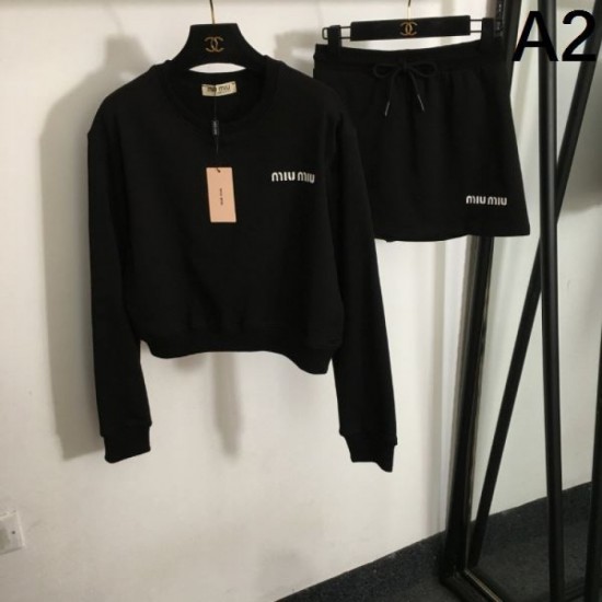 MIU MIU Top and bottom set 2024FW pre-order item MIU MIU Top and bottom set 2024FW pre-order item