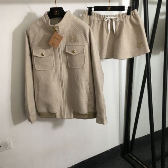 MIU MIU Top and bottom set 2024FW popular restock sale MIU MIU Top and bottom set 2024FW popular restock sale