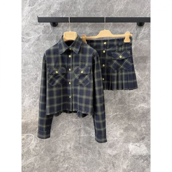 MIU MIU Top and bottom set 2024FW No. 1 in sales ranking MIU MIU Top and bottom set 2024FW No. 1 in sales ranking