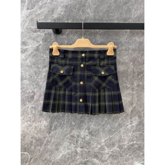 MIU MIU Top and bottom set 2024FW No. 1 in sales ranking MIU MIU Top and bottom set 2024FW No. 1 in sales ranking