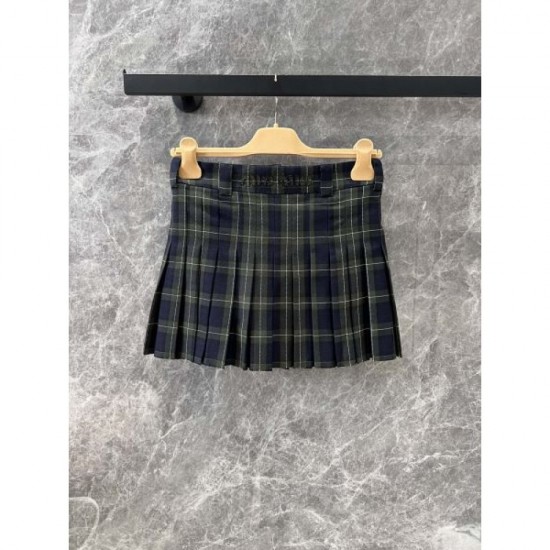 MIU MIU Top and bottom set 2024FW No. 1 in sales ranking MIU MIU Top and bottom set 2024FW No. 1 in sales ranking