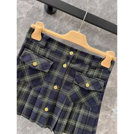 MIU MIU Top and bottom set 2024FW No. 1 in sales ranking MIU MIU Top and bottom set 2024FW No. 1 in sales ranking