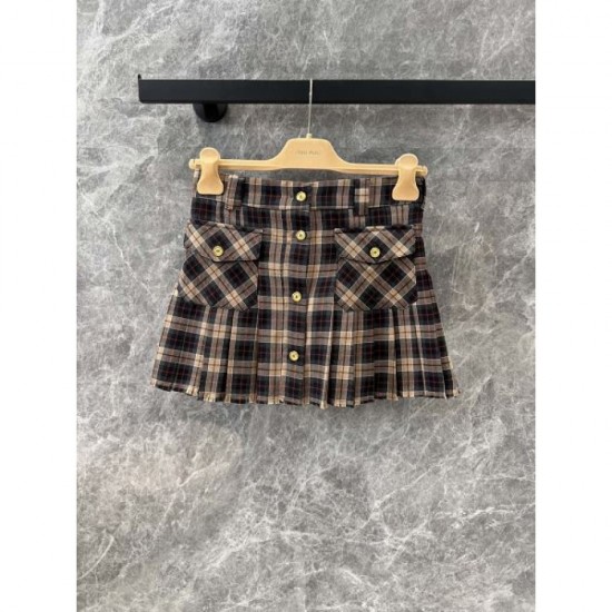 MIU MIU Top and bottom set 2024FW Miraculous sale price! MIU MIU Top and bottom set 2024FW Miraculous sale price!