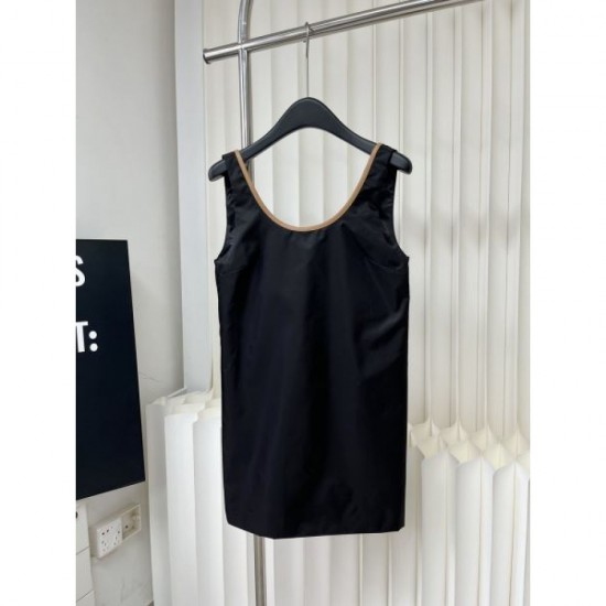2024SS One Piece PRADA A must-have item for fashion people 2024SS One Piece PRADA A must-have item for fashion people