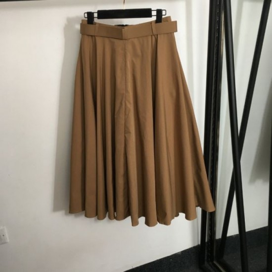 2024SS Long Skirt PRADA Active in this spring/summer coordination 2024SS Long Skirt PRADA Active in this spring/summer coordination
