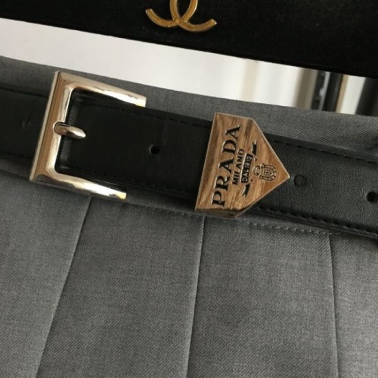 2024SS top and bottom set PRADA Recommended brands that are not in stock 2024SS top and bottom set PRADA Recommended brands that are not in stock