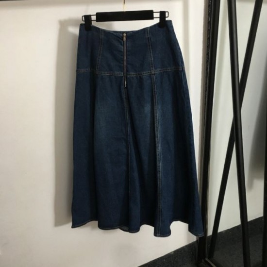 PRADA Top and bottom set 2024FW Popular among fashionable people PRADA Top and bottom set 2024FW Popular among fashionable people
