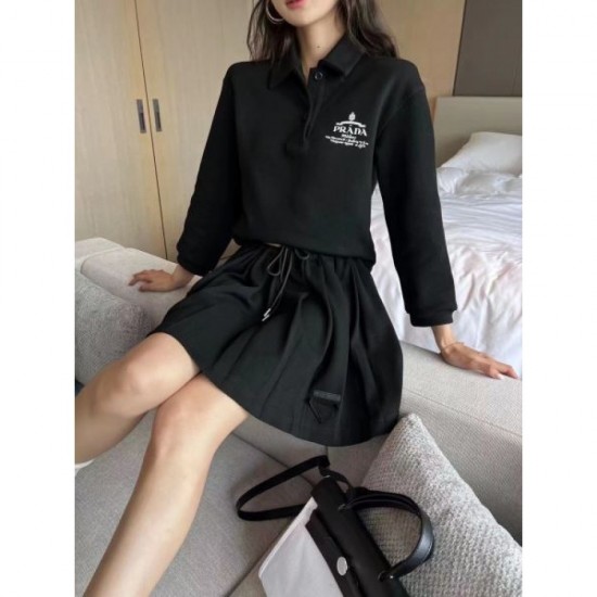 PRADA top and bottom set 2024FW Easy to create an outfit PRADA top and bottom set 2024FW Easy to create an outfit