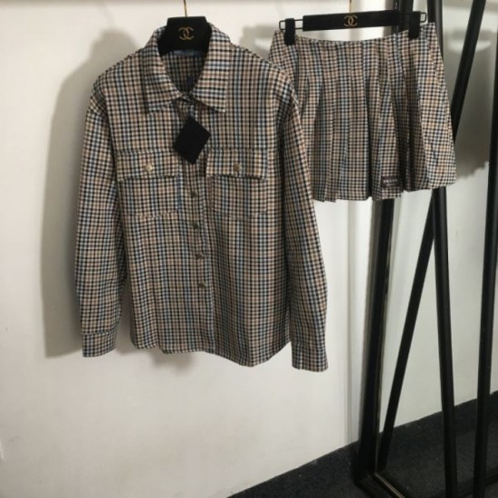 PRADA Top and bottom set 2024FW Personal style PRADA Top and bottom set 2024FW Personal style