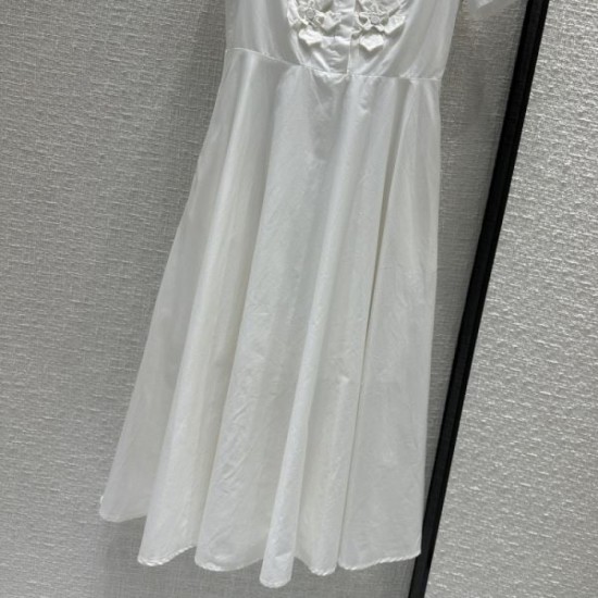 2024SS Dress VALENTINO Attractive new item 2024SS Dress VALENTINO Attractive new item