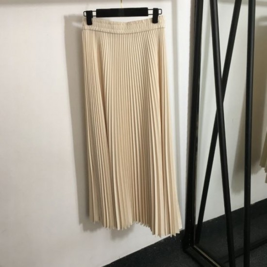 VALENTINO Pleated Skirt 2024FW Coming soon to Japan VALENTINO Pleated Skirt 2024FW Coming soon to Japan