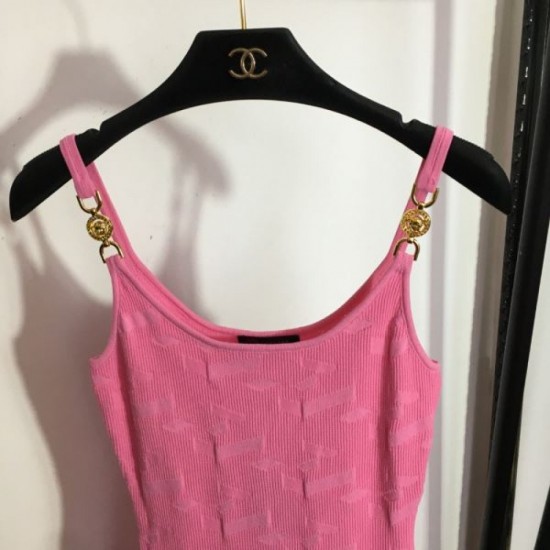 2024SS One Piece VERSACE Popular colors now in stock! 2024SS One Piece VERSACE Popular colors now in stock!
