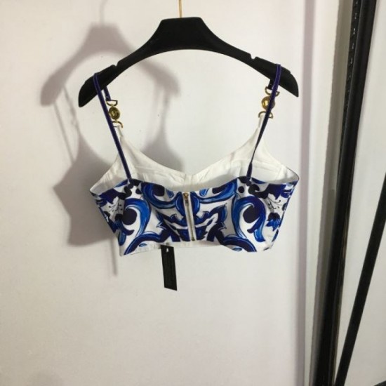 2024SS top and bottom set VERSACE Overwhelming luxury 2024SS top and bottom set VERSACE Overwhelming luxury
