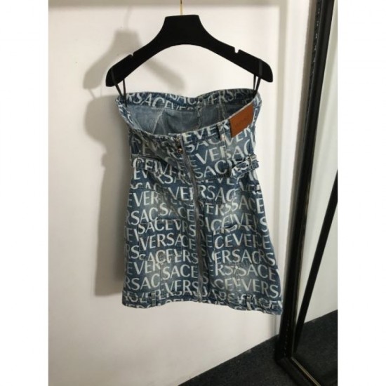 2024SS One Piece VERSACE Also available as a limited gift 2024SS One Piece VERSACE Also available as a limited gift