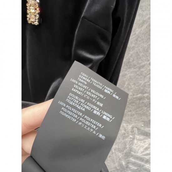 YSL Yves Saint Laurent Dress 2024FW Limited Quantity VIP Price YSL Yves Saint Laurent Dress 2024FW Limited Quantity VIP Price