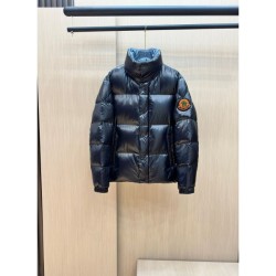 2024FW MONCLER Stylish one-piece down jacket for men