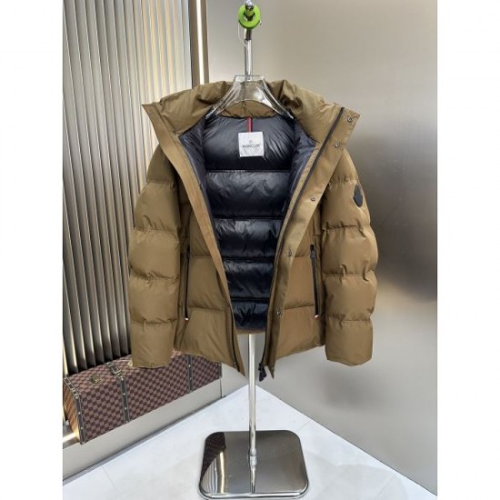 2024FW MONCLER Men's down jacket with beautiful Moncler logo 2024FW MONCLER Men's down jacket with beautiful Moncler logo