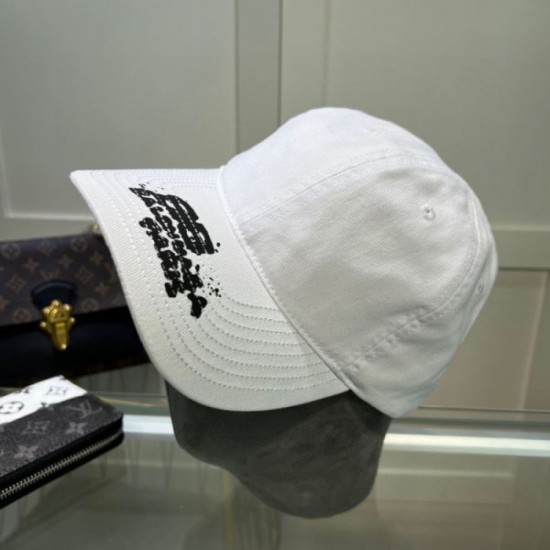 2024SS hat BALENCIAGA No. 1 in total cumulative sales 2024SS hat BALENCIAGA No. 1 in total cumulative sales