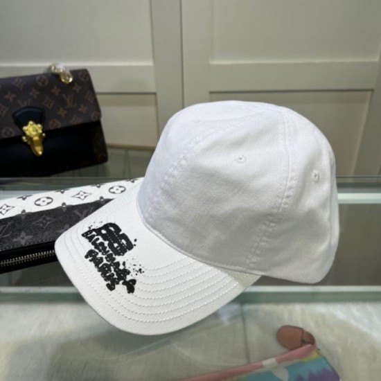2024SS hat BALENCIAGA No. 1 in total cumulative sales 2024SS hat BALENCIAGA No. 1 in total cumulative sales