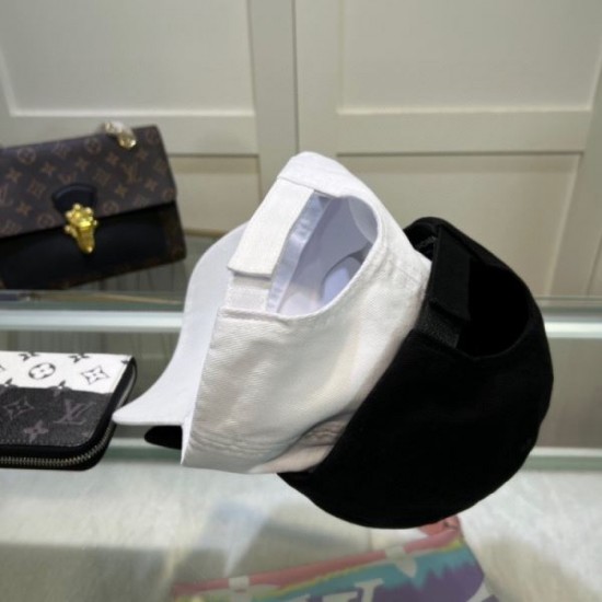 2024SS hat BALENCIAGA No. 1 in total cumulative sales 2024SS hat BALENCIAGA No. 1 in total cumulative sales