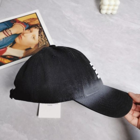 2024SS hat BALENCIAGA Balenciaga popular colors now in stock! 2024SS hat BALENCIAGA Balenciaga popular colors now in stock!