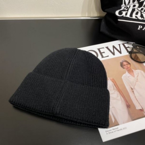 2024SS Hat CHROME HEARTS Half Price SALE Difficult to Obtain 2024SS Hat CHROME HEARTS Half Price SALE Difficult to Obtain