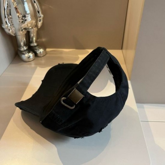 2024SS Hat CHROME HEARTS Novel Style 2024SS Hat CHROME HEARTS Novel Style