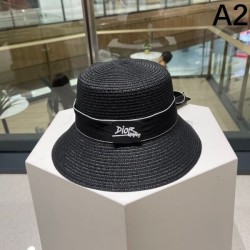 DIOR 2024SS hat that can be glimpsed from tops