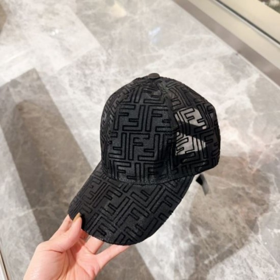 2024SS hat FENDI Enjoy trendy coordination 2024SS hat FENDI Enjoy trendy coordination