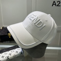 2024SS hat FENDI wear with a strong casual feel