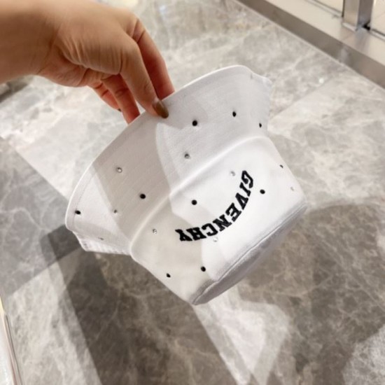 2024SS hat GIVENCHY Limited item delivered from overseas 2024SS hat GIVENCHY Limited item delivered from overseas