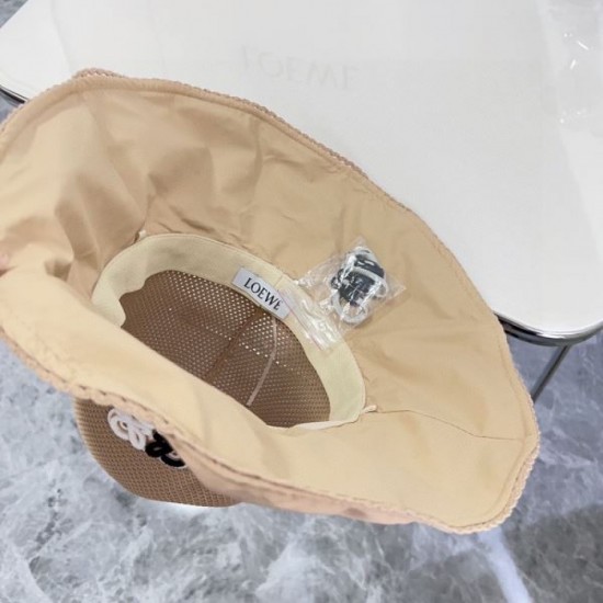 LOEWE This season's hottest trends 2024SS hats LOEWE This season's hottest trends 2024SS hats