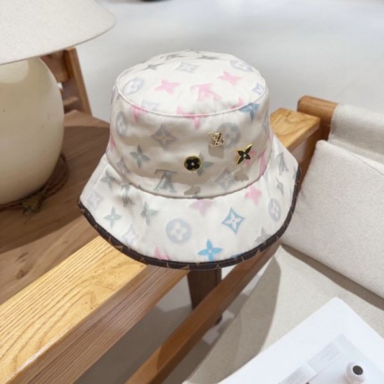 2024SS hat LOUIS VUITTON Louis Vuitton trend style! 2024SS hat LOUIS VUITTON Louis Vuitton trend style!