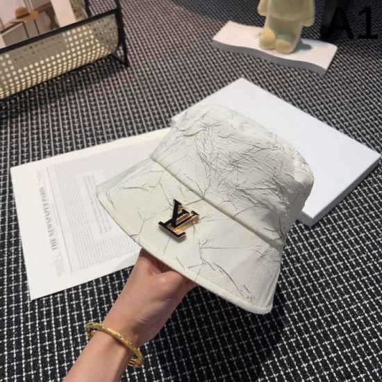 LOUIS VUITTON This season's best new 2024SS hat LOUIS VUITTON This season's best new 2024SS hat
