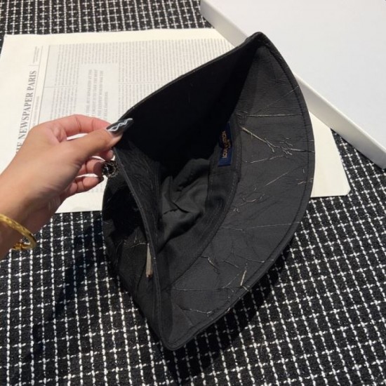 LOUIS VUITTON This season's best new 2024SS hat LOUIS VUITTON This season's best new 2024SS hat