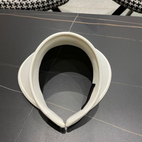 LOUIS VUITTON Louis Vuitton extremely popular 2024SS hat LOUIS VUITTON Louis Vuitton extremely popular 2024SS hat