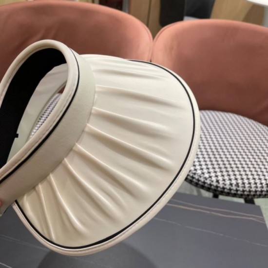 LOUIS VUITTON Exquisite look 2024SS hat LOUIS VUITTON Exquisite look 2024SS hat